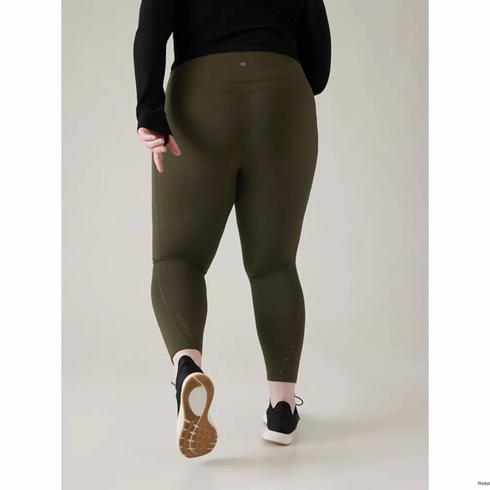 Athleta Rainier Tight Olive Green Size 2X - Picture 2 of 10